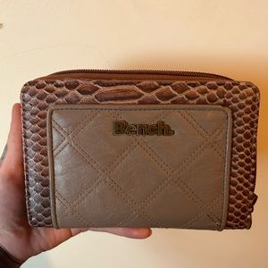 ⭐️⭐️buy 1 get 1 free equal value or less⭐️⭐️